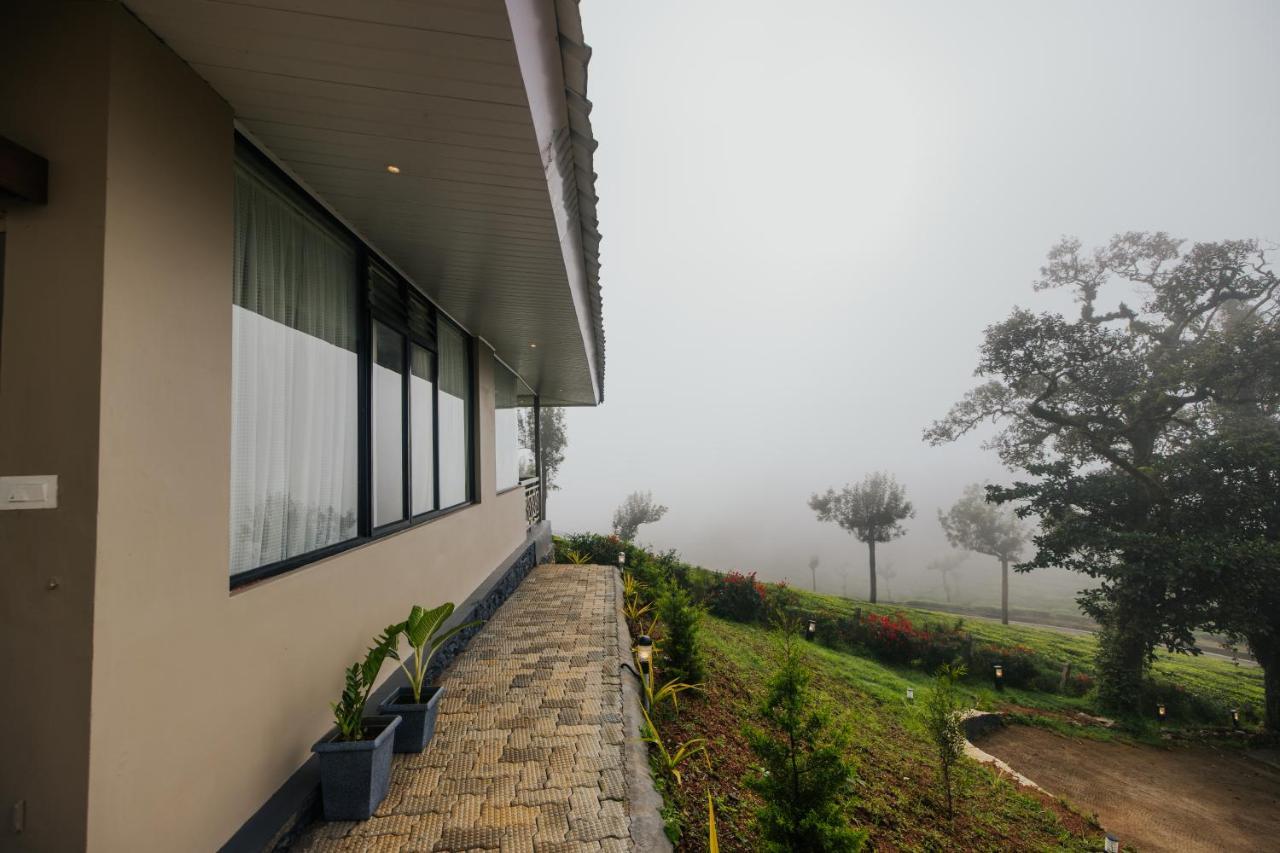 Misty Courtyard Resort Chinnakanal Luaran gambar