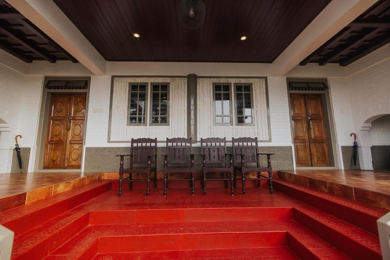 Misty Courtyard Resort Chinnakanal Luaran gambar