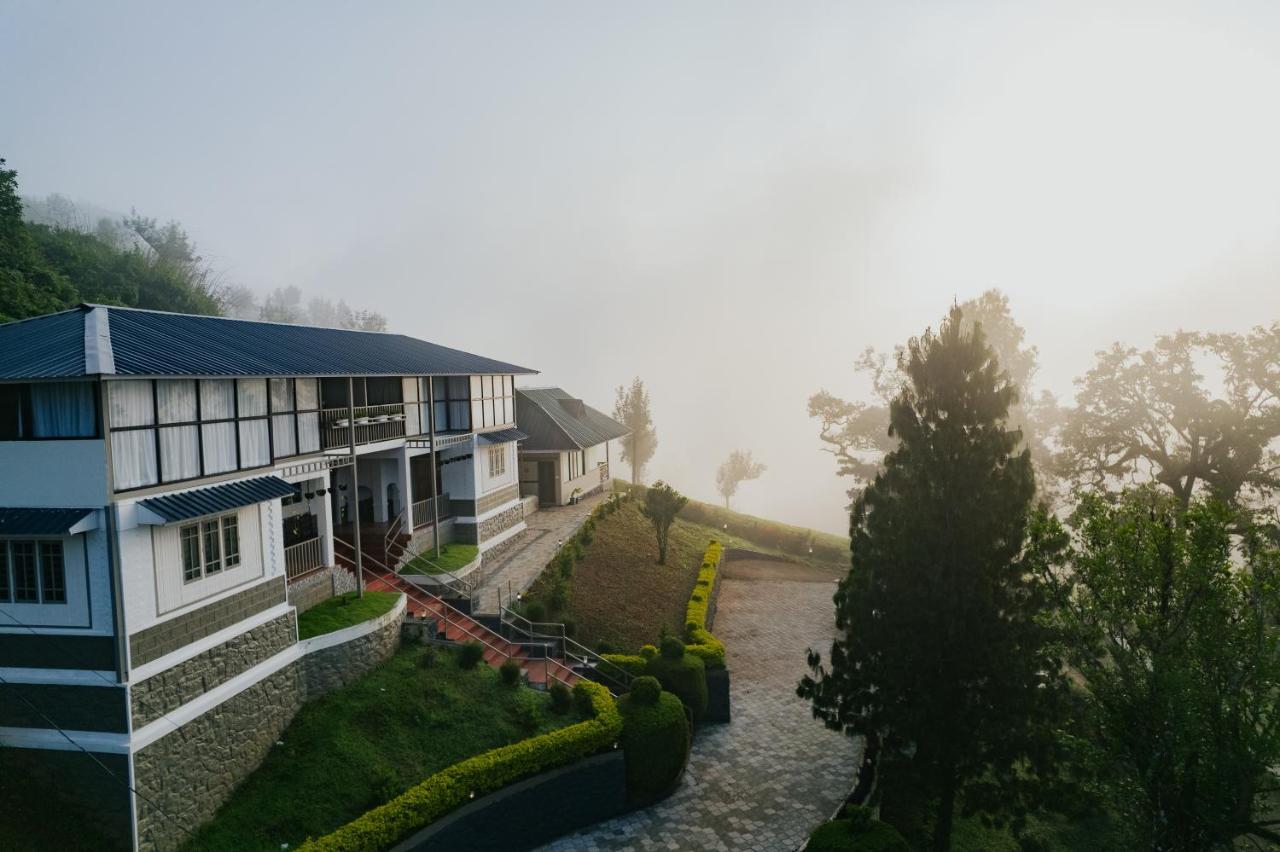 Misty Courtyard Resort Chinnakanal Luaran gambar